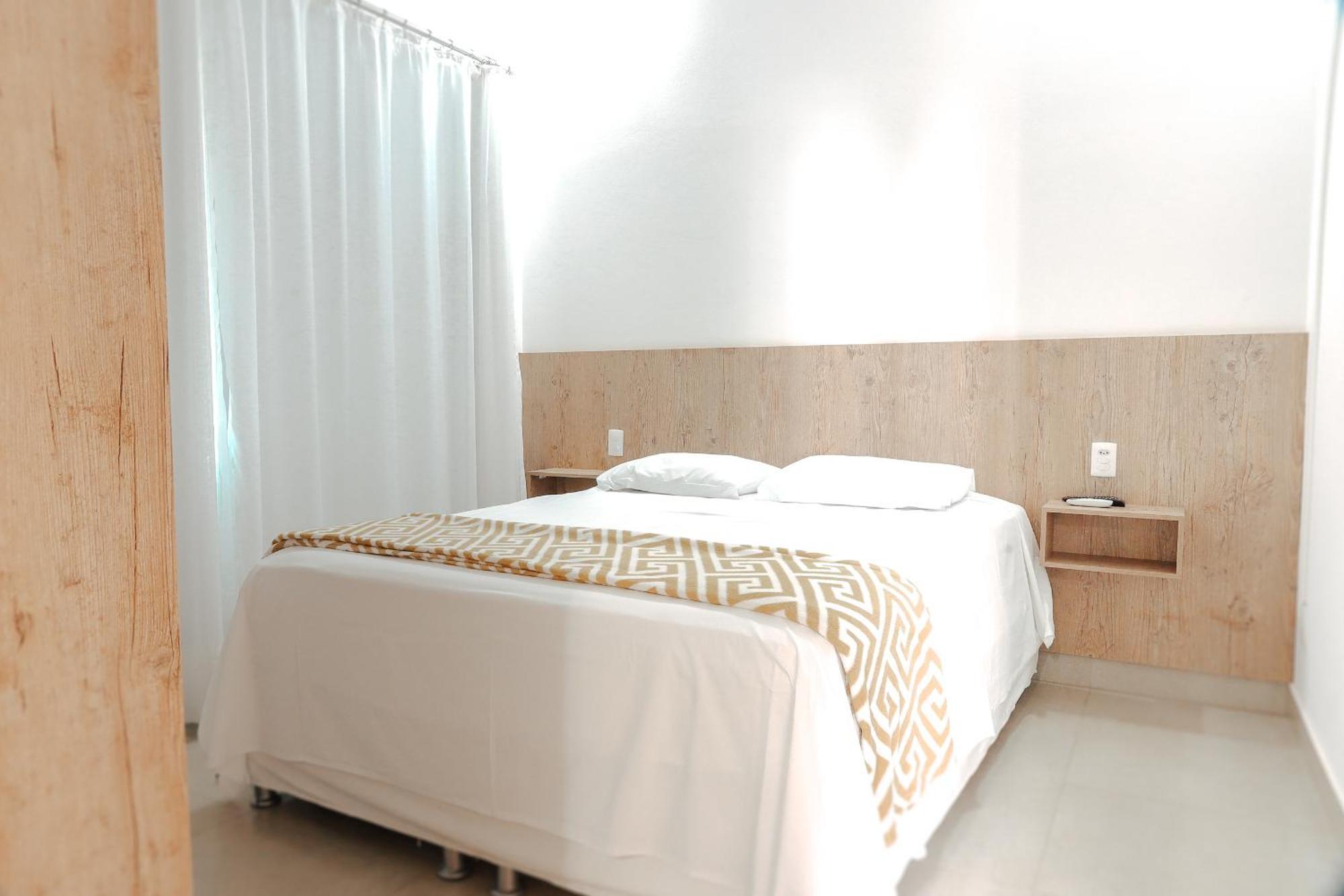 Pousada Kanto Suites & Spa Capitolio Bagian luar foto
