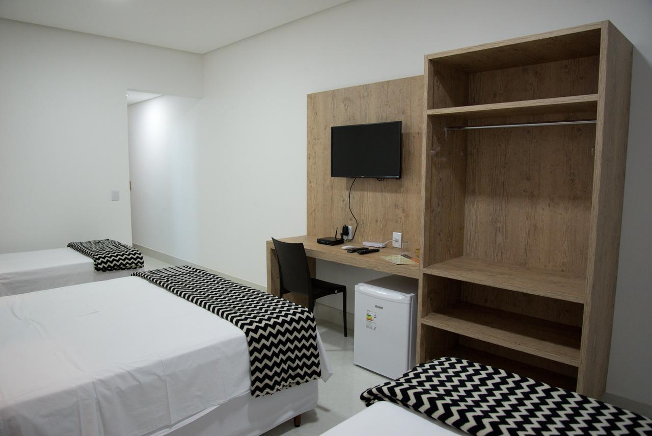 Pousada Kanto Suites & Spa Capitolio Bagian luar foto